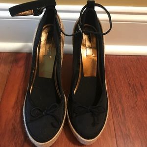 BCBG platform wedge/espadrilles - never worn